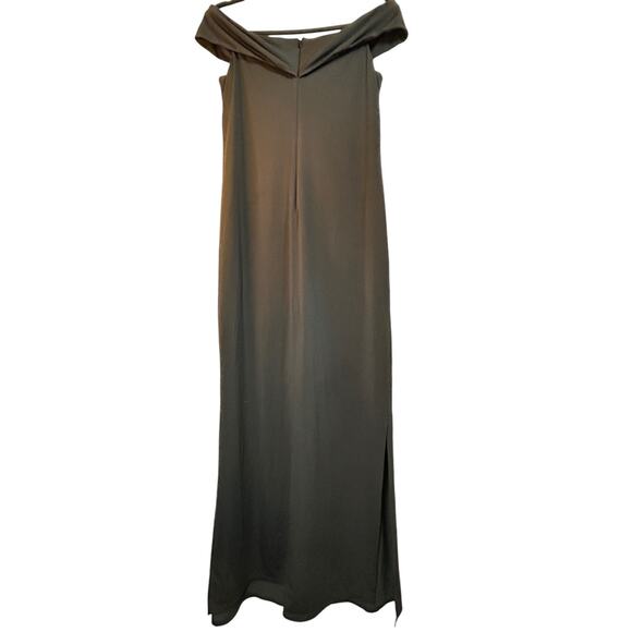 Alex Marie Off-Shoulder Black Formal Gown- Size 6 - Picture 3 of 15